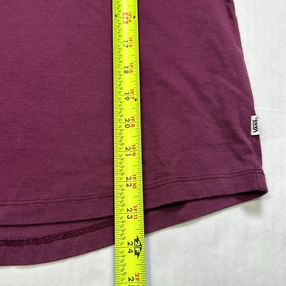 Vans Blender Bender Women’s Size Medium Burgundy Short Sleeve NWT - Picture 6 of 8